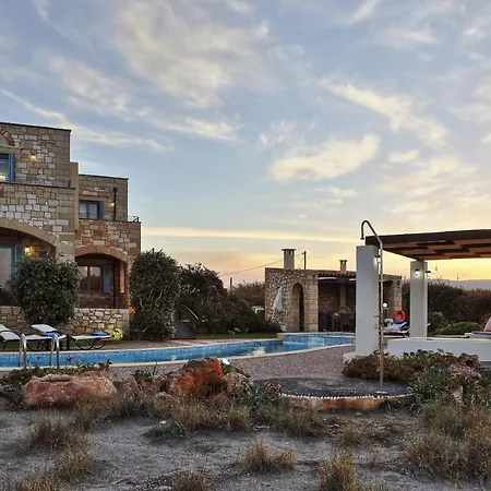 Beachfront Aqua Marine With Private Pool,ping-pong & Bbq 하니아